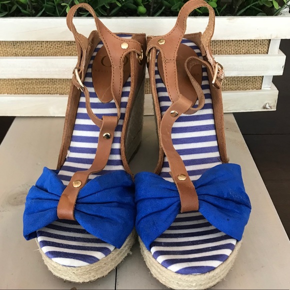 Anthropologie Shoes - Anthropologie Kelsi Dagger Wedges